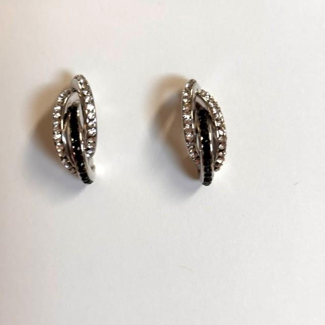Classic Trio Crystal Earrings – Black & Clear Layered Crystals