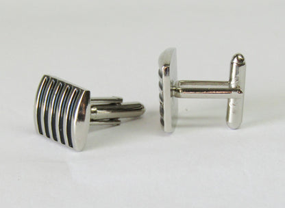 Cufflinks