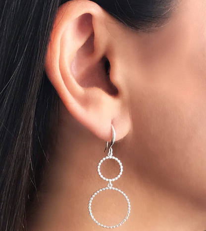 Dangling Earrings | Circle Design. Silver