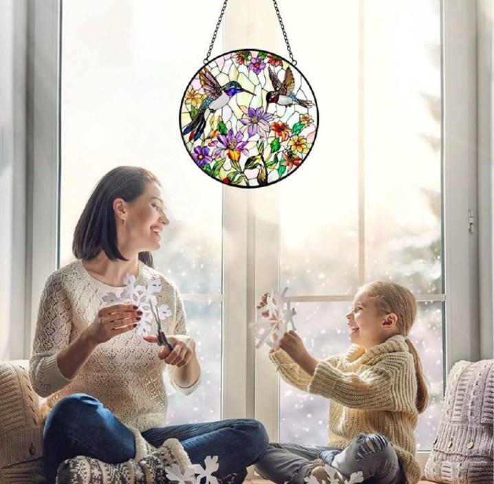 Round Stained Glass Suncatcher – Hummingbirds and Flowers
