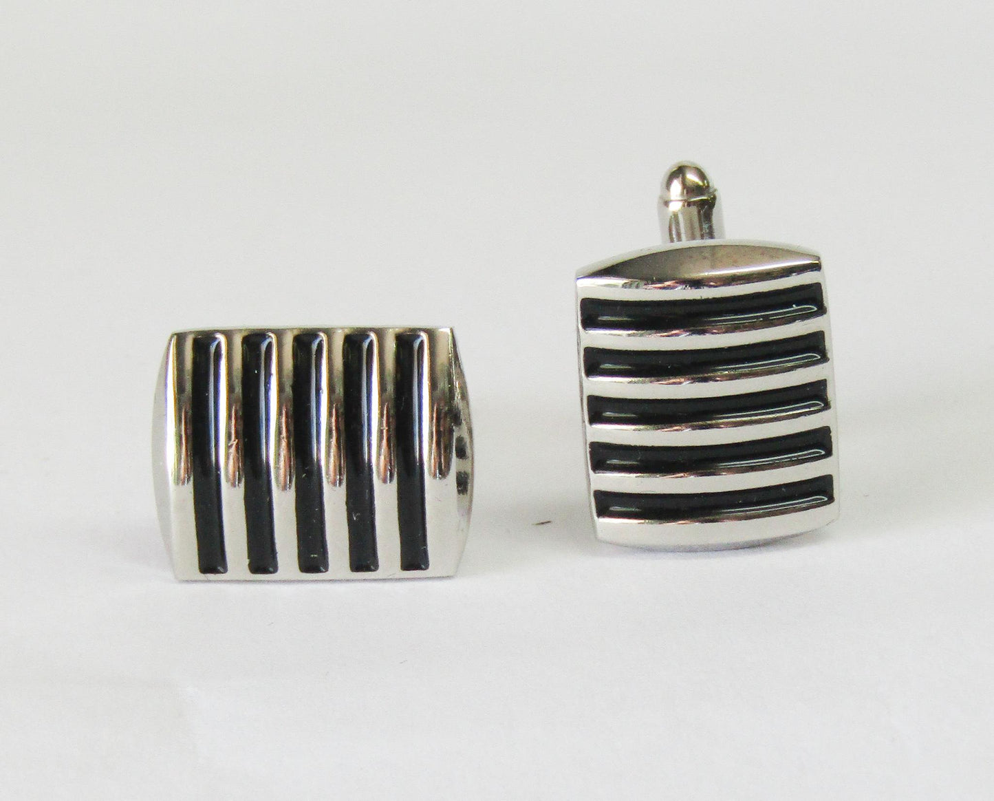 Cufflinks