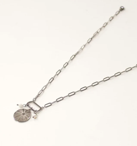 Short Necklace | Round Starburst Pendant. Silver
