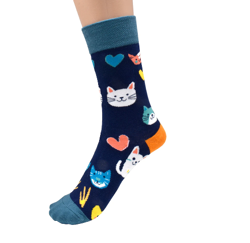 Ladies’ Cat & Heart Socks