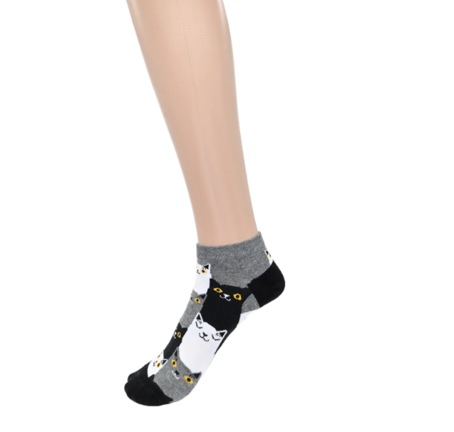 Ladies Grey Cat Crowd Ankle Socks – White & Black Cats